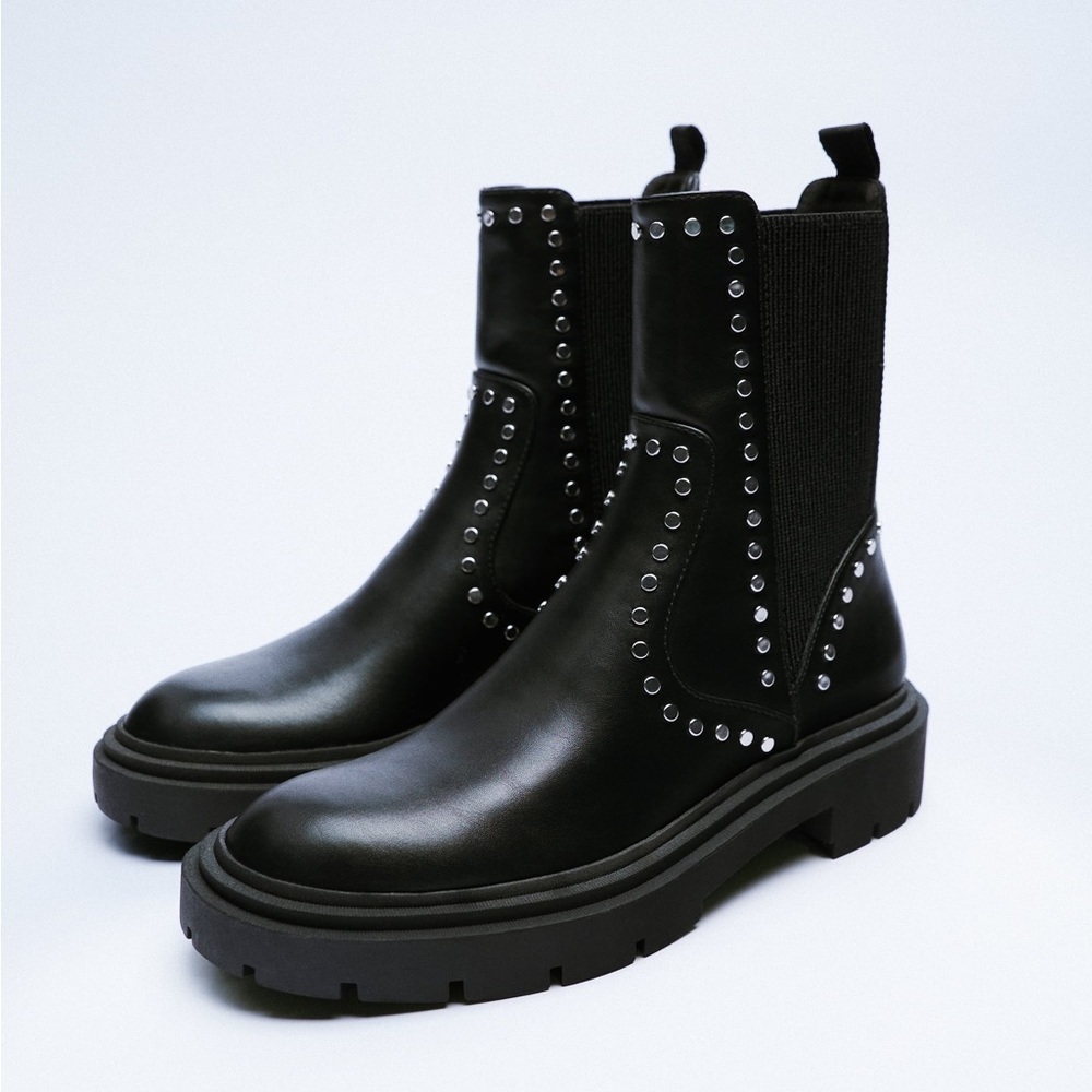 NIB FLAT ANKLE BOOTS WITH STUDS